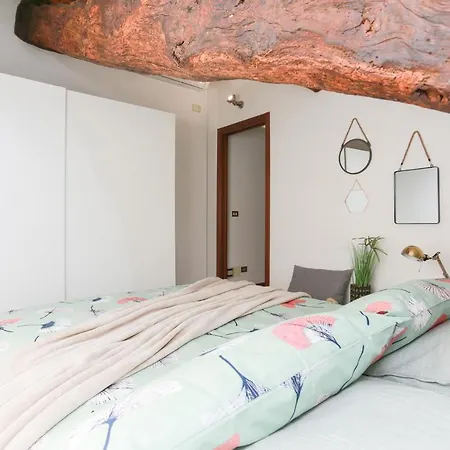 The Best Rent - Cozy Attic With View Mailand