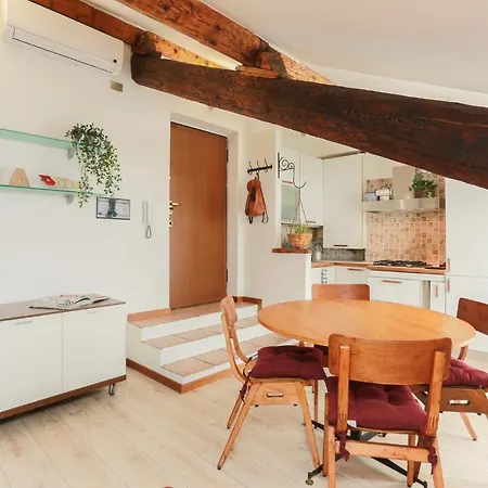 The Best Rent - Cozy Attic With View Lägenhet *